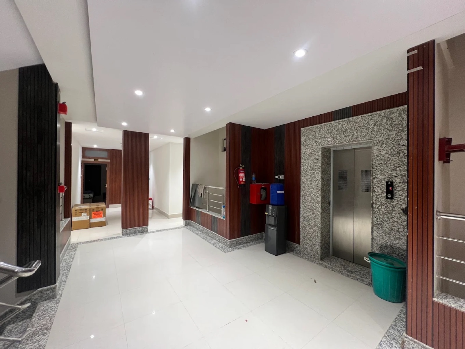 Elevator lobby with lift access on every floor at Shri Nath Palace, Deoghar